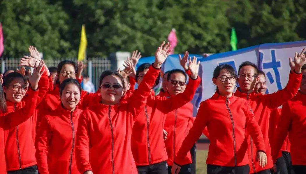 中国队雄姿英发取得胜利信心满满的简单介绍