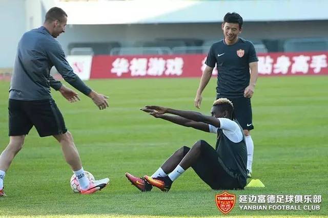 河北华夏幸福主场大胜延边富德，取得双杀的简单介绍